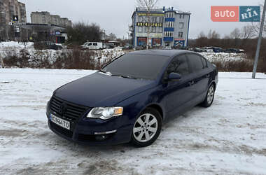 Седан Volkswagen Passat 2009 в Хмельницком