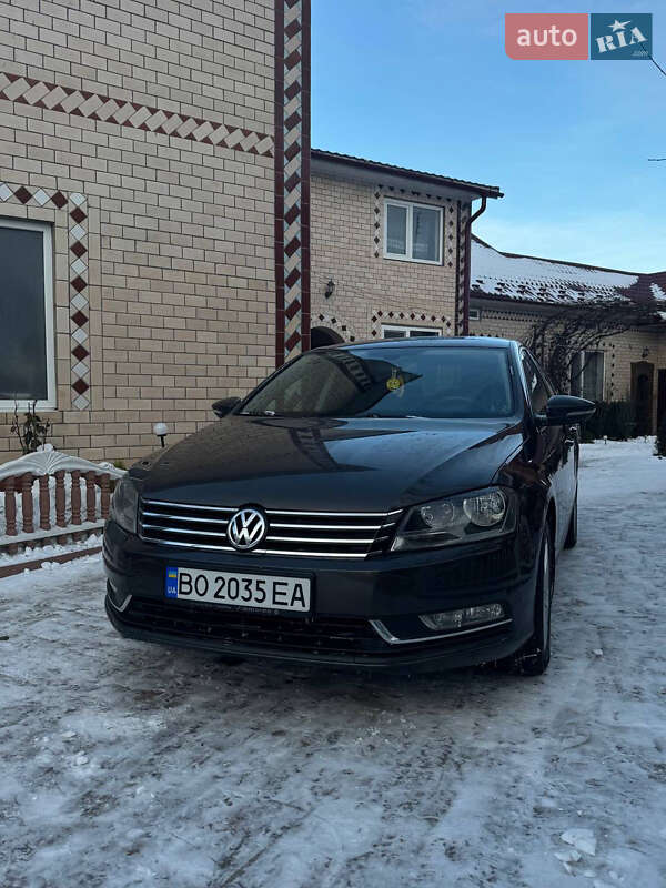 Седан Volkswagen Passat 2012 в Хоросткове фото 13 Седан Volkswagen Passat 2012 в Хоросткове
