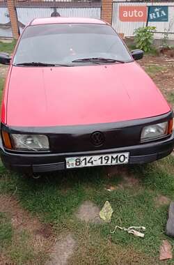 Седан Volkswagen Passat 1992 в Черновцах