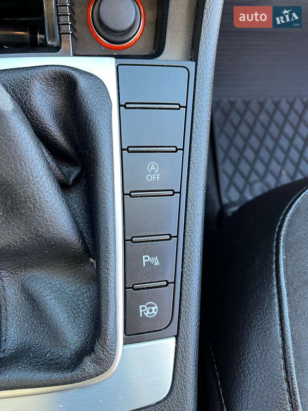 Универсал Volkswagen Passat 2013 в Самборе