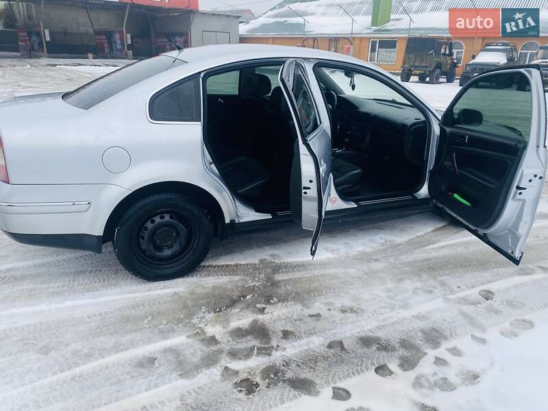 Седан Volkswagen Passat 2003 в Жмеринке фото 10 Седан Volkswagen Passat 2003 в Жмеринке