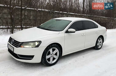 Седан Volkswagen Passat 2014 в Ирпене