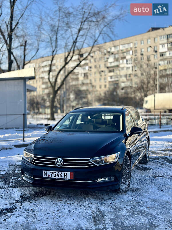 Volkswagen Passat 2019