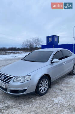 Седан Volkswagen Passat 2007 в Кропивницком