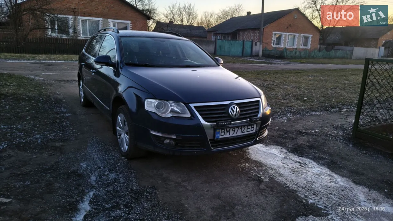 2010 Volkswagen Passat - мініатюра 18