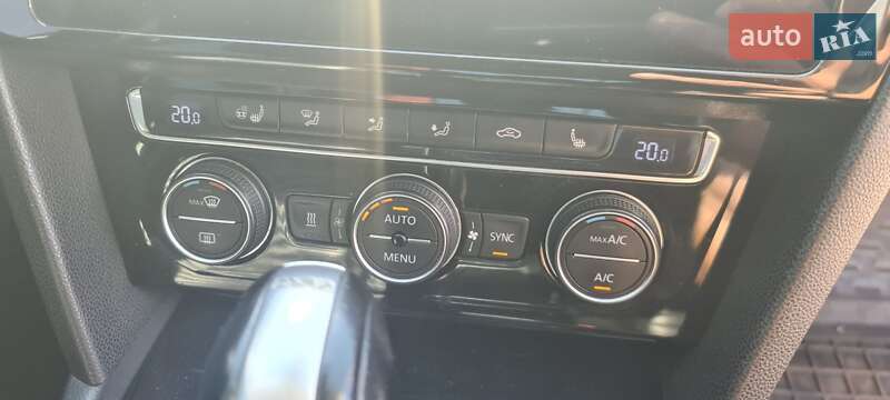 Седан Volkswagen Passat 2015 в Кривом Роге