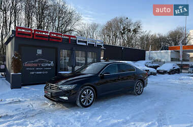 Седан Volkswagen Passat 2020 в Вінниці