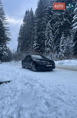 Седан Volkswagen Passat 2011 в Івано-Франківську
