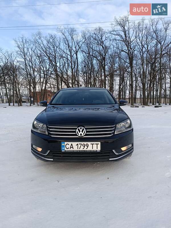Volkswagen Passat 2011