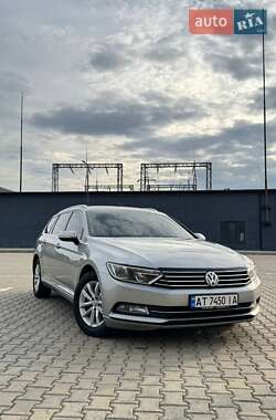 Універсал Volkswagen Passat 2015 в Івано-Франківську