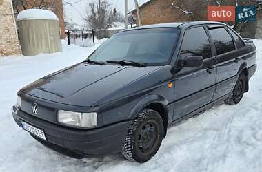 Седан Volkswagen Passat 1992 в Чернигове