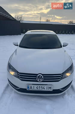 Седан Volkswagen Passat 2012 в Жашкове