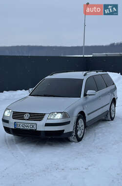 Універсал Volkswagen Passat 2002 в Хмельницькому