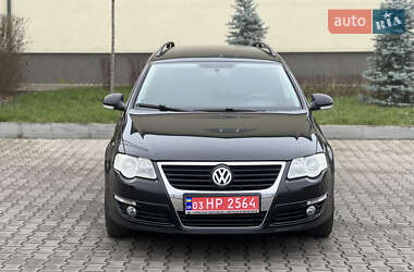 Универсал Volkswagen Passat 2009 в Луцке