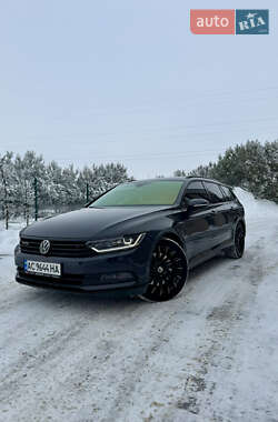 Универсал Volkswagen Passat 2015 в Луцке