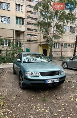 Седан Volkswagen Passat 2000 в Одесі