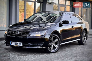 Седан Volkswagen Passat 2012 в Володимирі