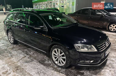 Універсал Volkswagen Passat 2014 в Києві