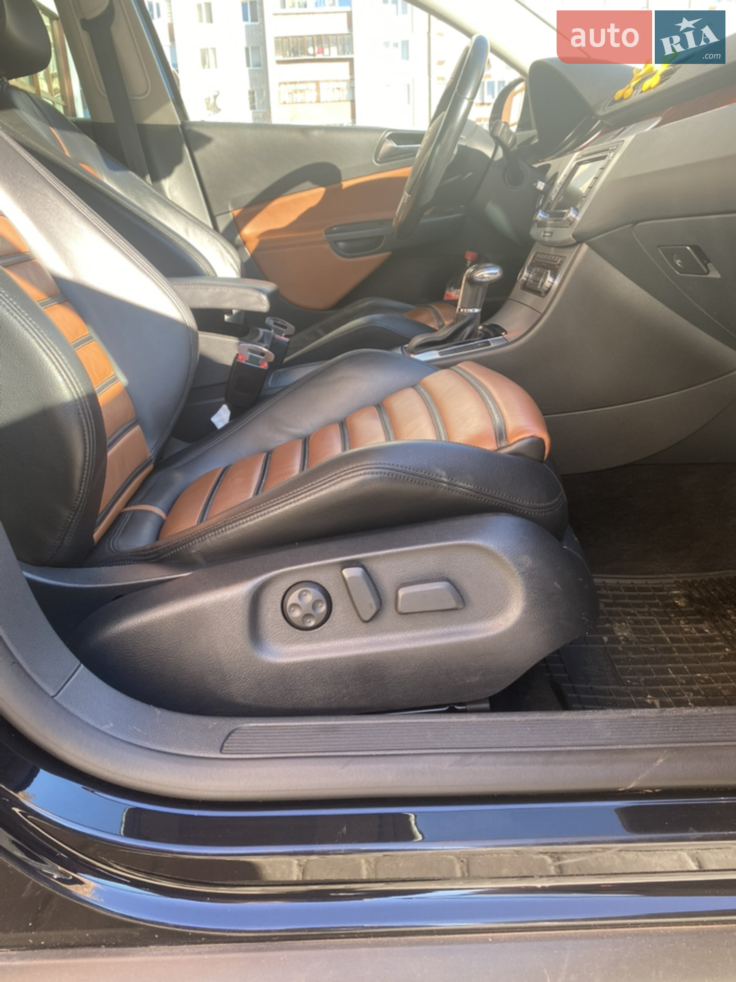 2010 Volkswagen Passat - мініатюра 5