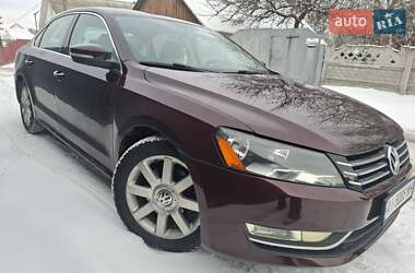 Седан Volkswagen Passat 2012 в Тараще