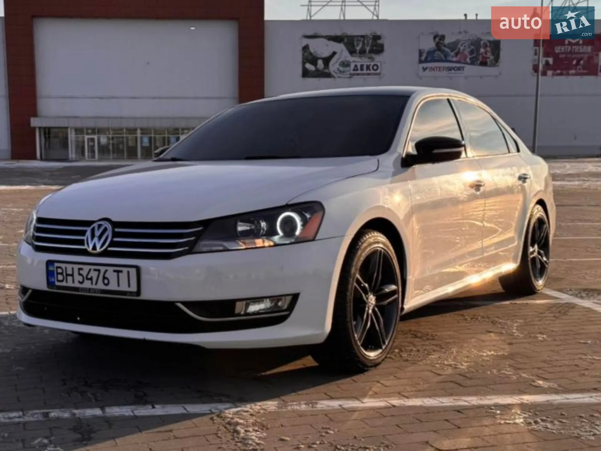 2014 Volkswagen Passat - мініатюра 2