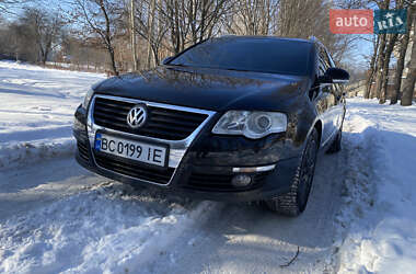 Універсал Volkswagen Passat 2008 в Івано-Франківську