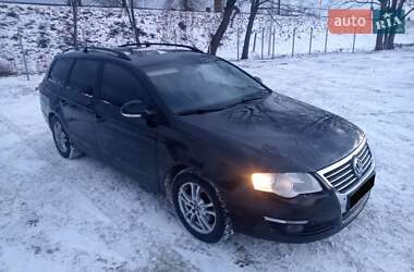Универсал Volkswagen Passat 2009 в Самборе