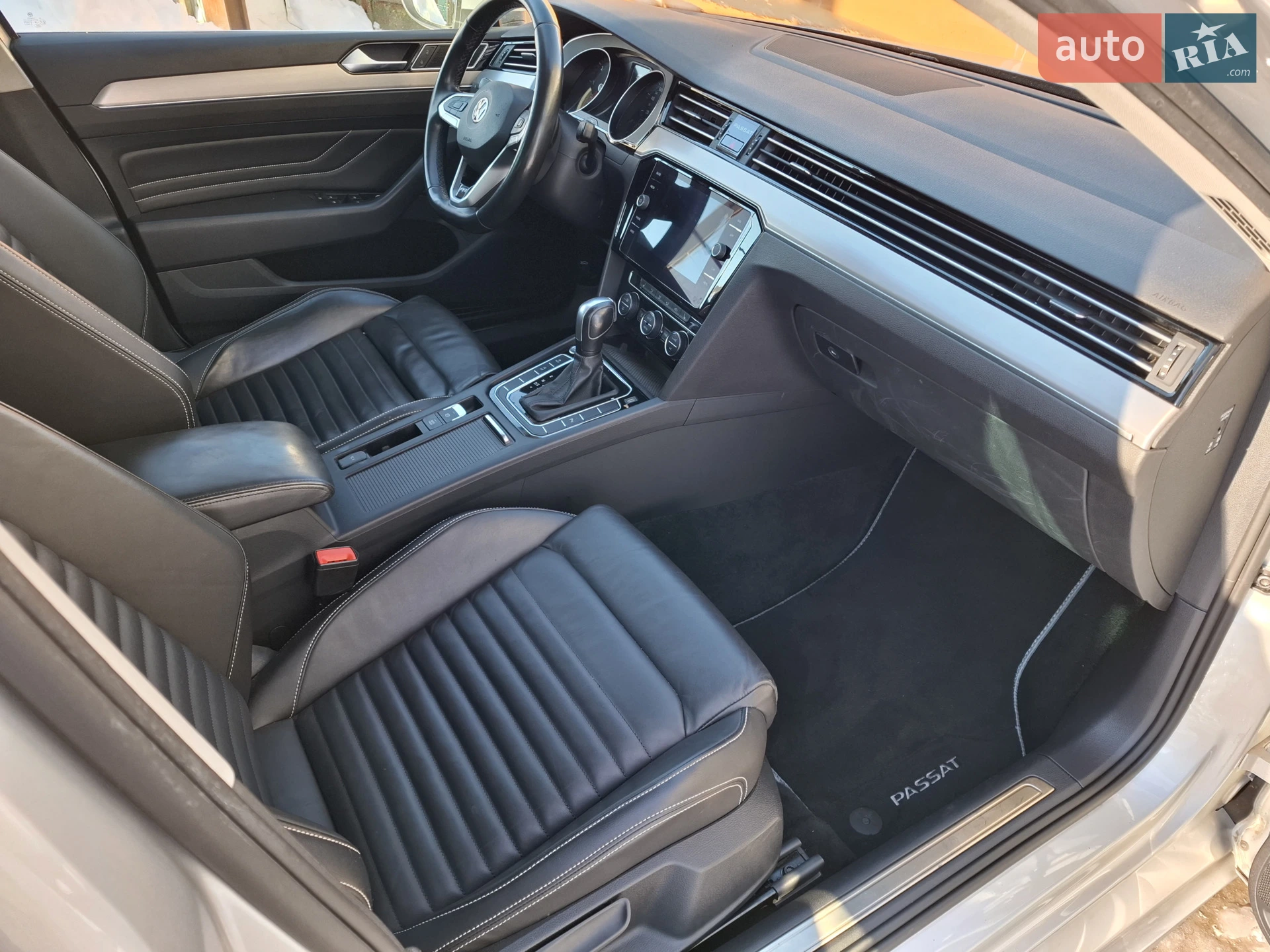 2019 Volkswagen Passat - мініатюра 13