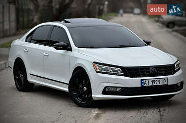 Седан Volkswagen Passat 2017 в Запорожье