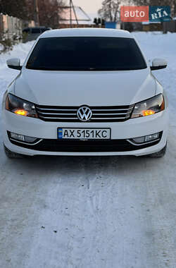 Седан Volkswagen Passat 2015 в Харкові
