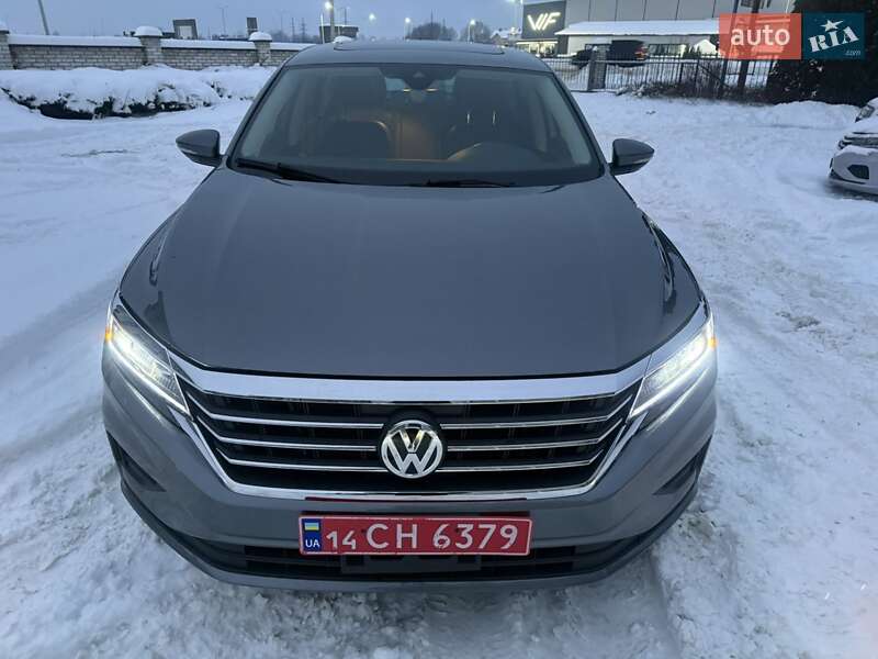 Volkswagen Passat 2021