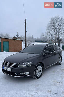 Универсал Volkswagen Passat 2011 в Харькове