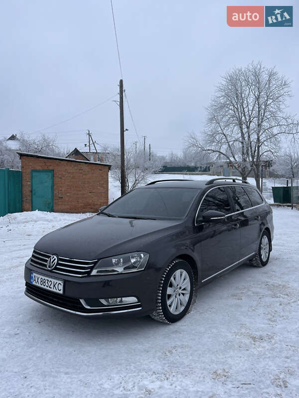 Volkswagen Passat 2011 Volkswagen Passat 2011