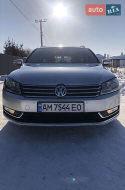 Универсал Volkswagen Passat 2014 в Житомире