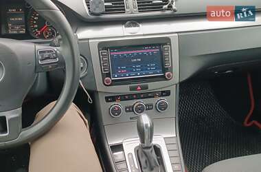 Универсал Volkswagen Passat 2013 в Дублянах