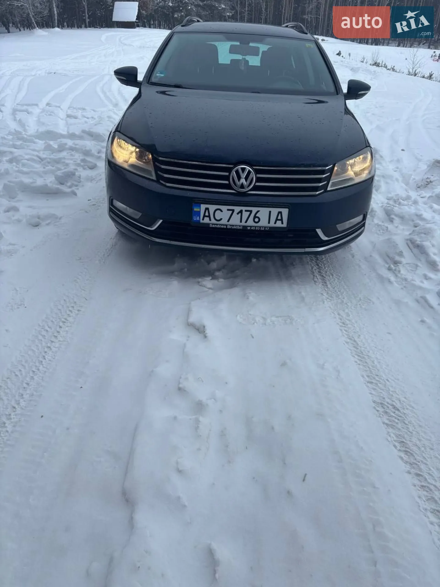 2011 Volkswagen Passat - фото 1