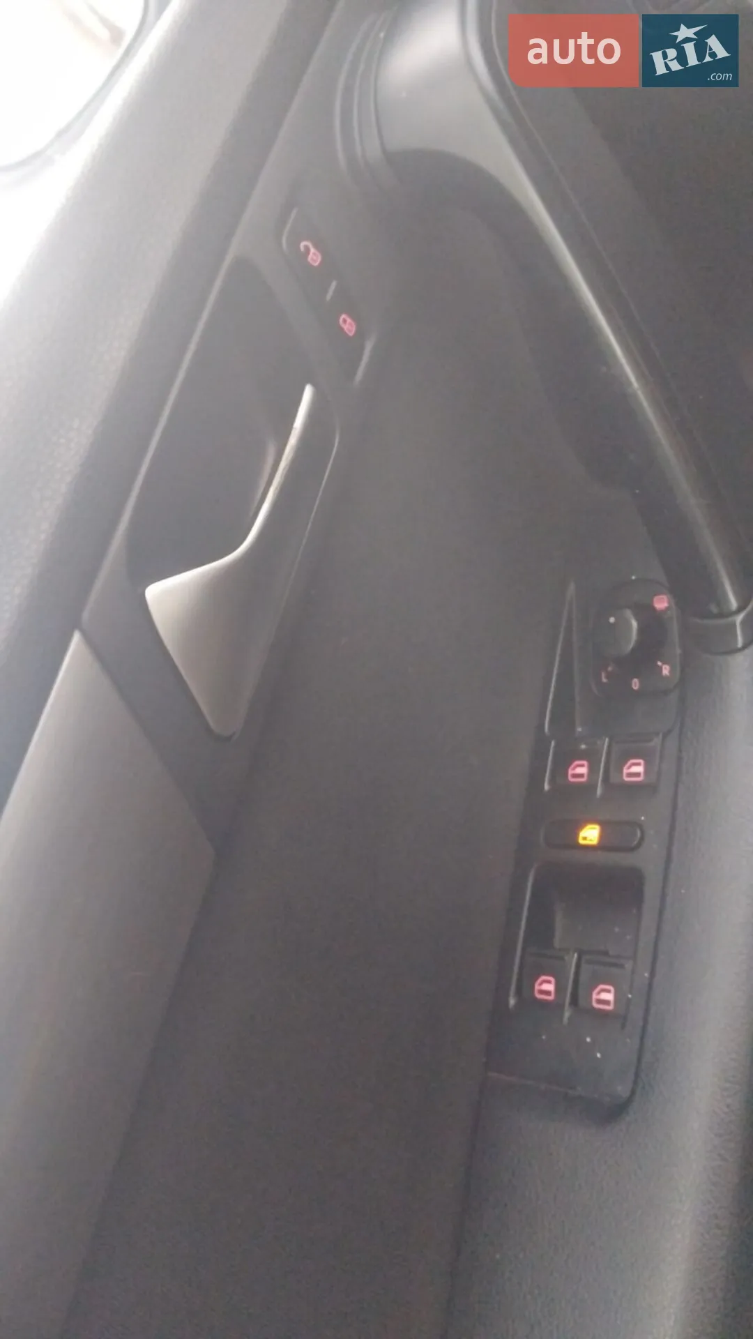 2011 Volkswagen Passat - мініатюра 9