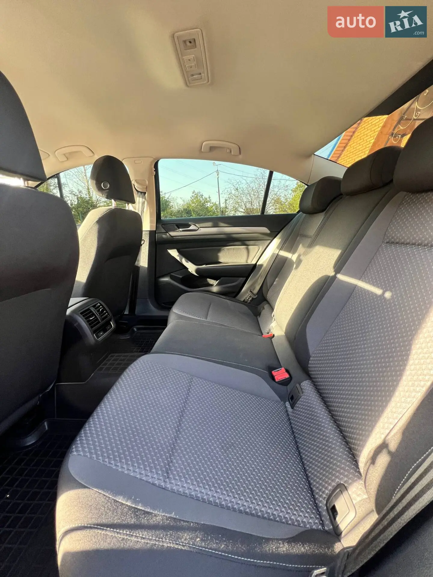 2019 Volkswagen Passat - мініатюра 4