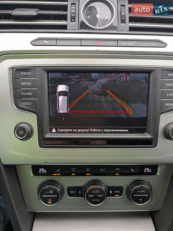 Volkswagen Passat 2015 VIN WVWZZZ3CZFE467869 фото оголошення 11 з 44