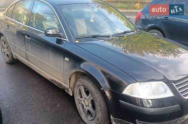 Седан Volkswagen Passat 2001 в Рівному
