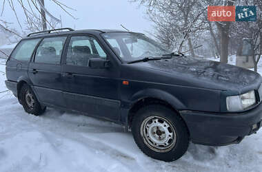 Универсал Volkswagen Passat 1992 в Немирове