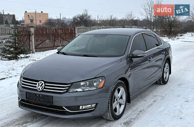 Седан Volkswagen Passat 2013 в Кривом Роге