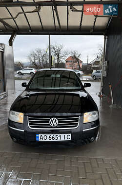 Седан Volkswagen Passat 2001 в Ужгороде