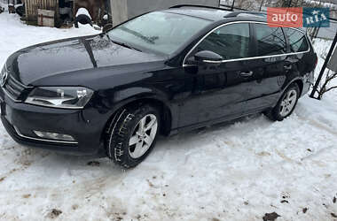 Универсал Volkswagen Passat 2014 в Ивано-Франковске