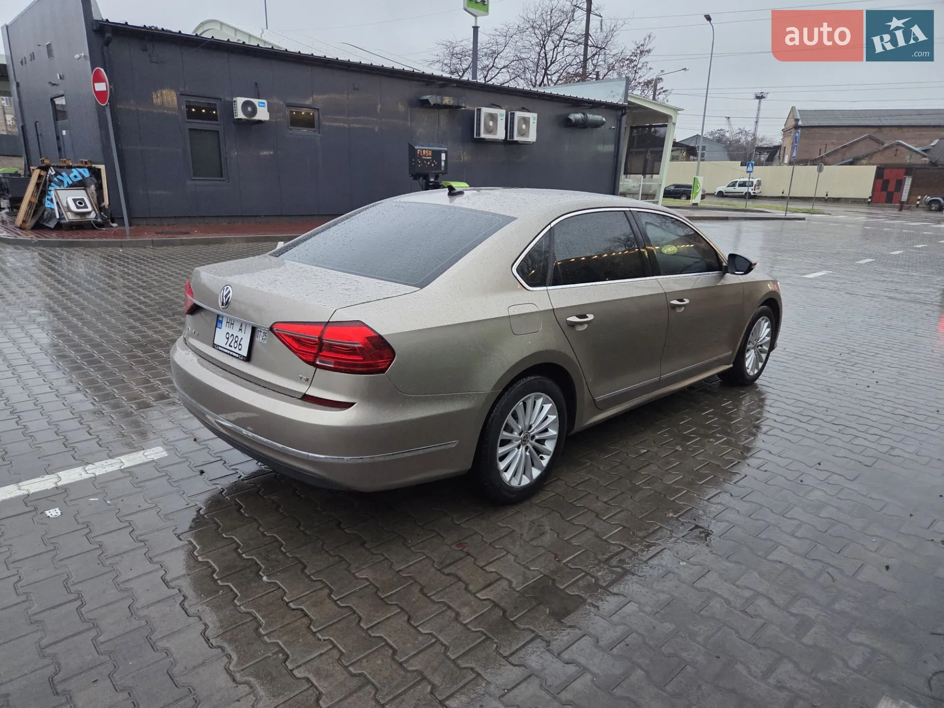 2015 Volkswagen Passat - мініатюра 5