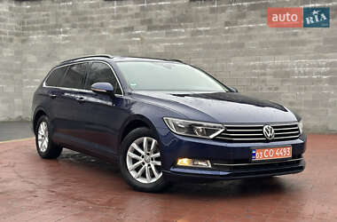 Универсал Volkswagen Passat 2019 в Ровно