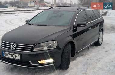Универсал Volkswagen Passat 2013 в Гайвороне