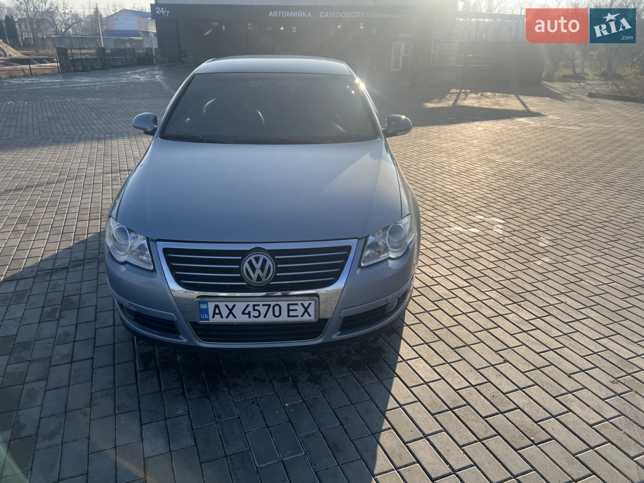 2010 Volkswagen Passat - мініатюра 12