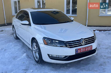 Седан Volkswagen Passat 2014 в Гнивани
