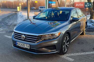 Седан Volkswagen Passat 2021 в Києві